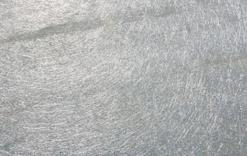 Dundeugh laminate fibreglass or shingles?